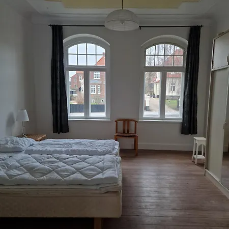 Patriciavilla Taet Pa Centrum