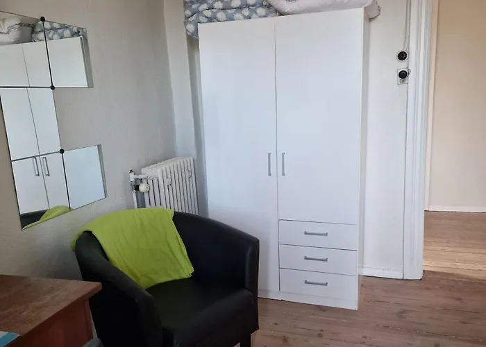 Konukevi Patriciavilla Taet Pa Centrum